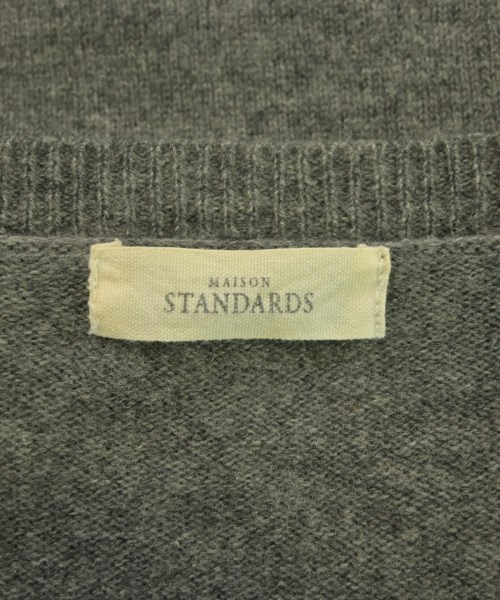 MAISON STANDARDS（メゾンスタンダーズ）ニット・セーター グレー サイズ:-(L位) レディース/2200635570031