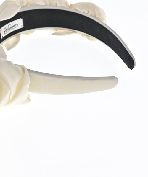virreina（ヴィレイナ）ヘアアクセサリー 白 サイズ:- レディース/2200678506110