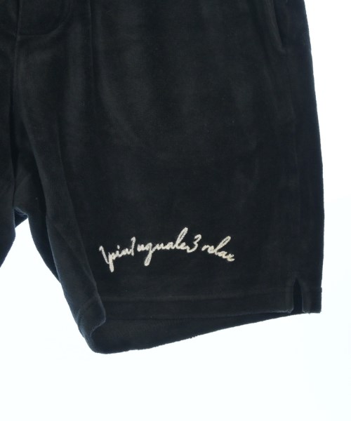 1PIU1UGUALE3 RELAX（ウノピュウノウグァーレトレリラックス）ショートパンツ 黒 サイズ:48(L位) メンズ/2200616496107