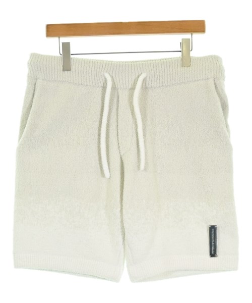 1PIU1UGUALE3 RELAX(ウノピュウノウグァーレトレリラックス)のショートパンツ サイズ:XL 3,300円