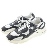 D.A.T.E. スニーカー