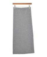 ALLUDE ロング・マキシ丈スカート