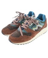 KARHU スニーカー