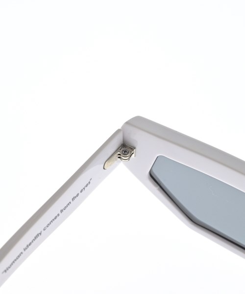 INARI（イナリ）サングラス 白 サイズ:- メンズ/2200670493036