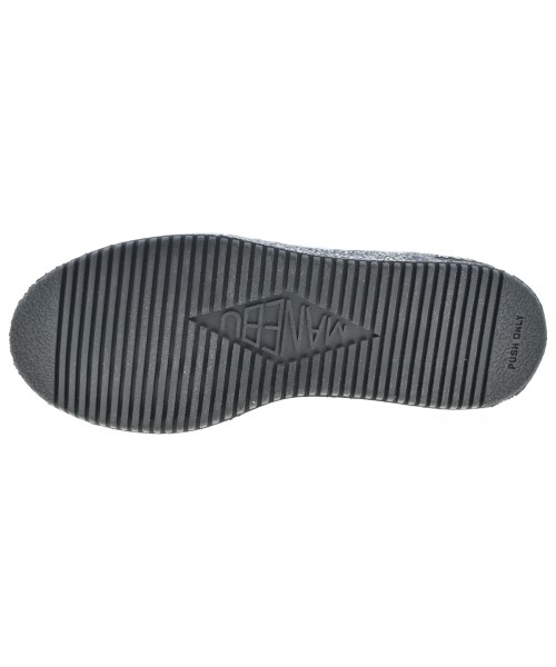 MANEBU（マネブ）その他 黒 サイズ:EU41(26cm位) メンズ/2200650231085