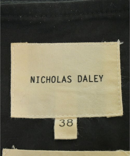 NICHOLAS DALEY（ニコラスデイリー）カジュアルシャツ 黒 サイズ:38(S位) メンズ/2200632701100
