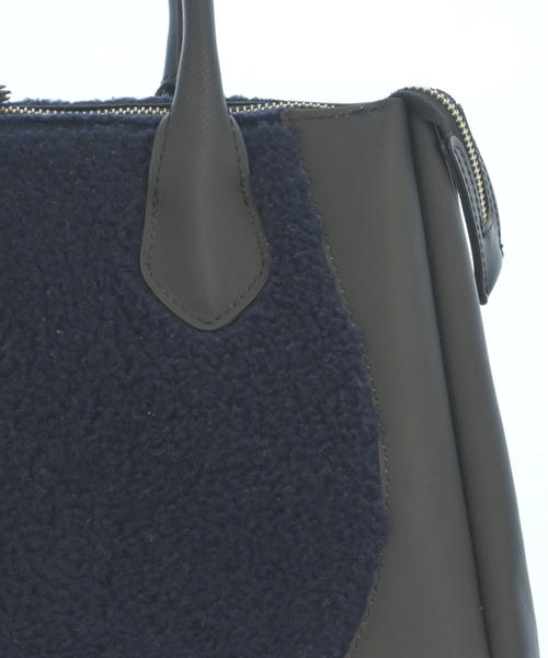 GUM Gianni Chiarini Design（ガムジャン二キアリ―ニデザイン）ハンドバッグ 黒 サイズ:- レディース/2200607667073