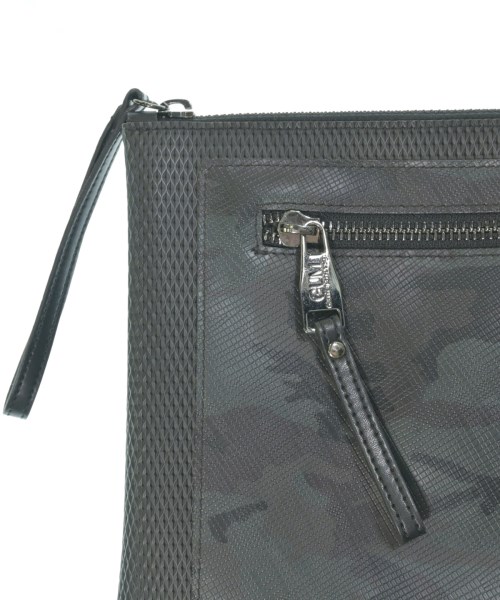 GUM Gianni Chiarini Design（ガムジャン二キアリ―ニデザイン）クラッチバッグ 黒 サイズ:- メンズ/2200660847108
