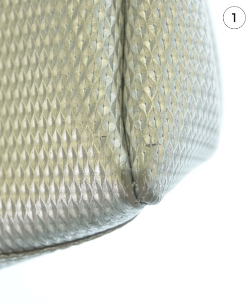 GUM Gianni Chiarini Design（ガムジャン二キアリ―ニデザイン）ハンドバッグ シルバー サイズ:- レディース/2200729444163