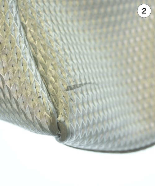 GUM Gianni Chiarini Design（ガムジャン二キアリ―ニデザイン）ハンドバッグ シルバー サイズ:- レディース/2200729444163