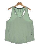 On タンクトップ