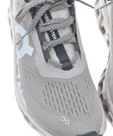 On（オン）スニーカー 茶 サイズ:24cm メンズ/2200628842039