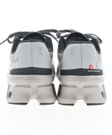 On（オン）スニーカー 茶 サイズ:24cm メンズ/2200628842039