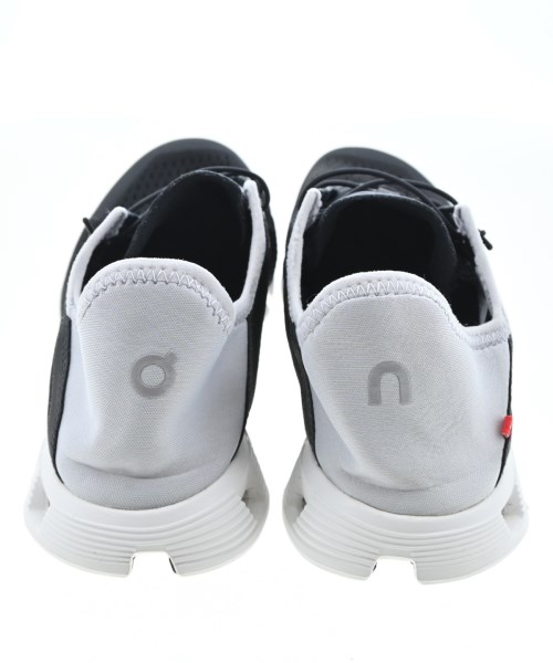 On（オン）スニーカー 黒 サイズ:26cm メンズ/2200624386230