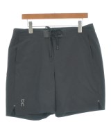 On ショートパンツ
