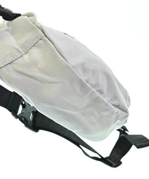 PLACES+FACES（プレイセス＋フェイセス）ショルダーバッグ グレー サイズ:- メンズ/2200652132014