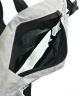 PLACES+FACES（プレイセス＋フェイセス）ショルダーバッグ グレー サイズ:- メンズ/2200652132014