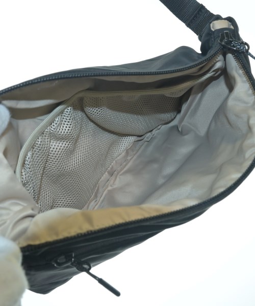 lululemon（ルルレモン）ショルダーバッグ 黒 サイズ:- レディース/2200655630494