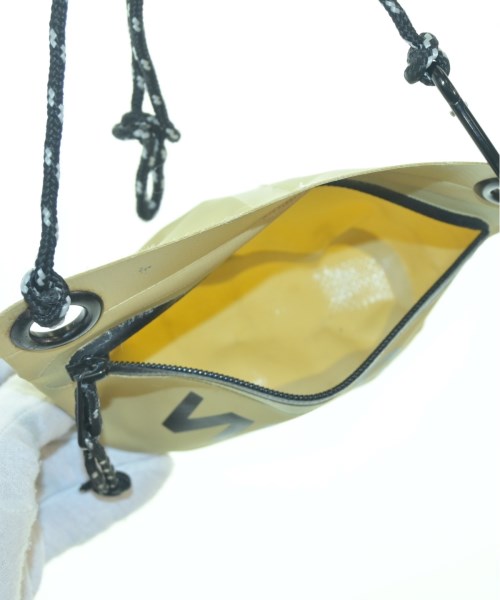 NUMERALS（ヌメラルズ）ショルダーバッグ ベージュ サイズ:- メンズ/2200625743070