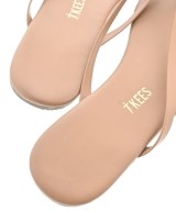 TKEES（ティキーズ）サンダル 茶 サイズ:US6(23cm位) レディース/2200644889117