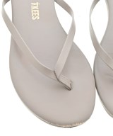 TKEES（ティキーズ）サンダル 茶 サイズ:US5(22cm位) レディース/2200650889064