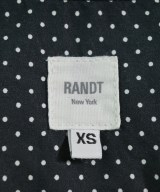 RANDT（アールアンドティー）カジュアルシャツ 黒 サイズ:XS メンズ/2200705141017