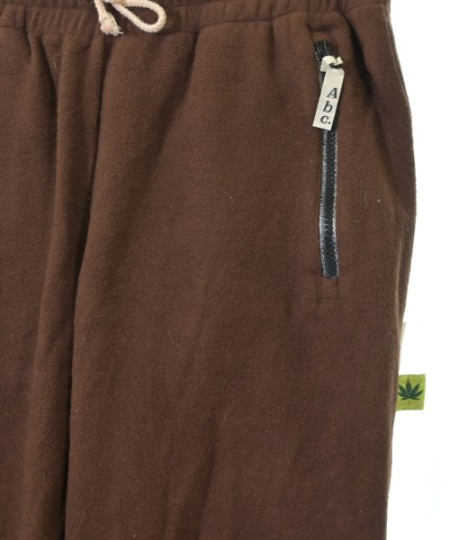 ADVISORY BOARD CRYSTALS（アドヴィサリーボードクリスタル）スウェットパンツ 茶 サイズ:S メンズ/2200642538079