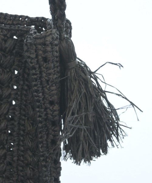 MAISON N.H PARIS（メゾン・エヌ・アッシュ・パリ）ショルダーバッグ 黒 サイズ:- レディース/2200611301086