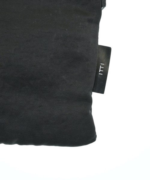 iTTi（イッチ）ショルダーバッグ 黒 サイズ:- メンズ/2200658034121