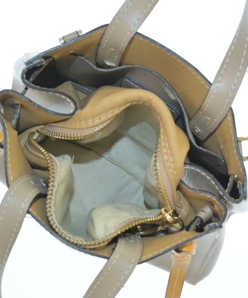 PAOLA NUTTI（パオラヌッティ）ショルダーバッグ ベージュ サイズ:- レディース/2200667624047