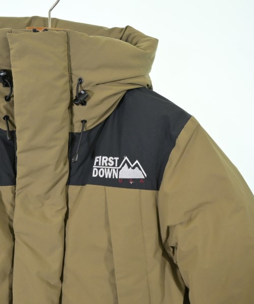 FIRST DOWN（ファーストダウン）ダウンジャケット/ダウンベスト カーキ サイズ:S メンズ/2200643945050