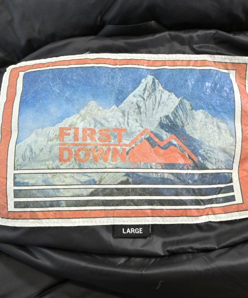 FIRST DOWN（ファーストダウン）ダウンジャケット/ダウンベスト カーキ サイズ:L メンズ/2200617643012