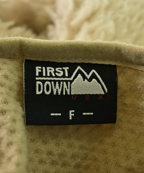 FIRST DOWN（ファーストダウン）その他 ベージュ サイズ:F レディース/2200647498019