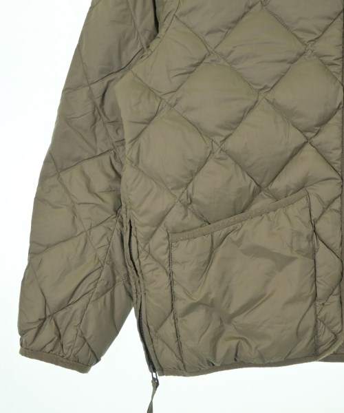 TAION（タイオン）ダウンジャケット/ダウンベスト カーキ サイズ:M メンズ/2200665384035