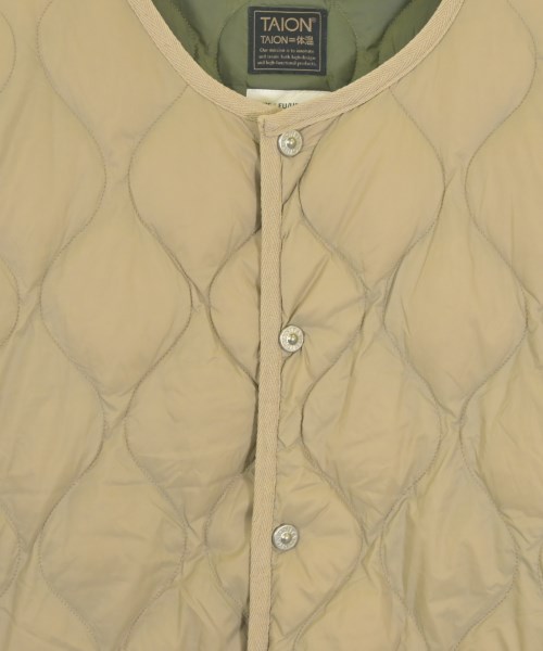 TAION（タイオン）ダウンジャケット/ダウンベスト ベージュ サイズ:M レディース/2200661134016