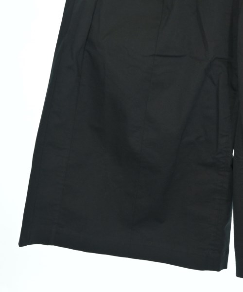 MONCLER（モンクレール）クロップドパンツ 黒 サイズ:40(M位) レディース/2200691523019