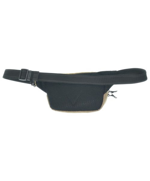 pacsafe （パックセーフ）ショルダーバッグ ベージュ サイズ:- メンズ/2200635277084