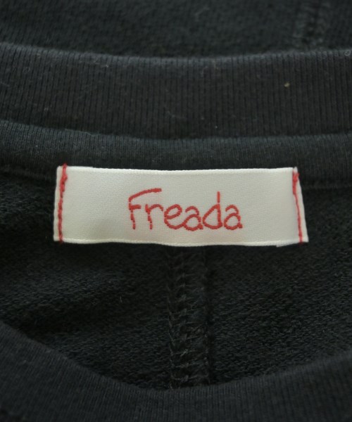Freada（フリーダ）Tシャツ・カットソー 黒 サイズ:ONE レディース/2200721409047