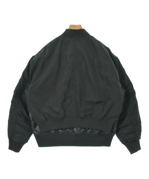 LUGIVA（ルギヴァ）ダウンジャケット/ダウンベスト 黒 サイズ:38(M位) レディース/2200669781021