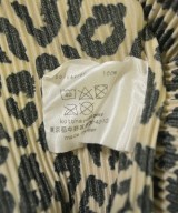 todo kotohayokozawa（トゥードゥー コトハヨコザワ）ワンピース ベージュ サイズ:-(M位) レディース/2200604047083