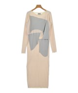 todo kotohayokozawa（トゥードゥー コトハヨコザワ）ワンピース ベージュ サイズ:F レディース/2200645567045