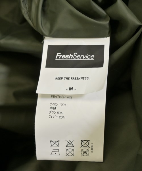FreshService（フレッシュサービス）ダウンジャケット/ダウンベスト カーキ サイズ:M メンズ/2200646837017