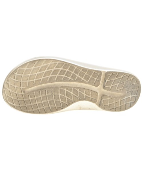 OOFOS（ウーフォス）サンダル 白 サイズ:UK6(24.5cm位) レディース/2200643963030