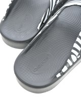 OOFOS（ウーフォス）サンダル 黒 サイズ:US6(23cm位) レディース/2200610876844