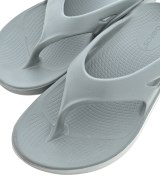 OOFOS（ウーフォス）サンダル グレー サイズ:UK7(25.5cm位) レディース/2200630325025