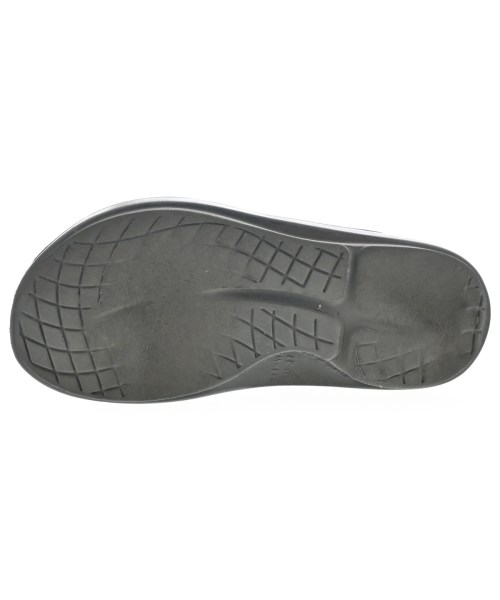 OOFOS（ウーフォス）サンダル 黒 サイズ:UK6(24.5cm位) レディース/2200619083090