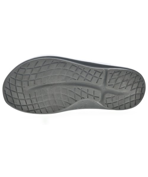 OOFOS（ウーフォス）サンダル 黒 サイズ:UK7(25.5cm位) メンズ/2200605312203