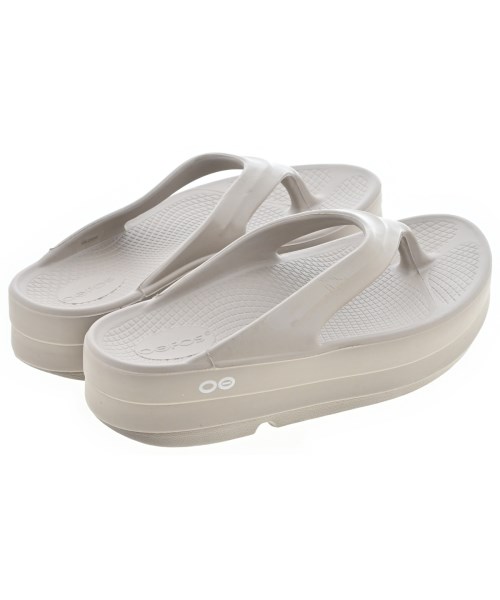 OOFOS（ウーフォス）サンダル ベージュ サイズ:UK7(25.5cm位) レディース/2200699862011