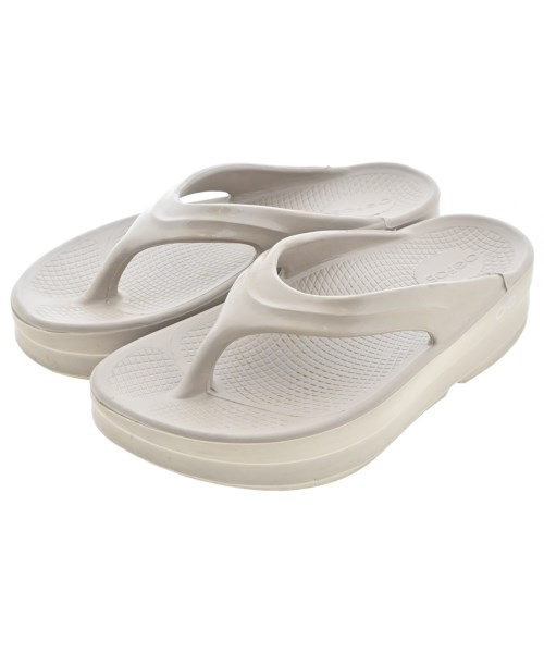 OOFOS(ウーフォス)サンダル ベージュ サイズ:UK6(24.5cm位)/2200659865120