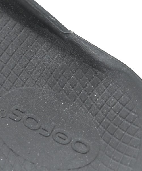 OOFOS（ウーフォス）サンダル 黒 サイズ:UK6(24.5cm位) レディース/2200654291085